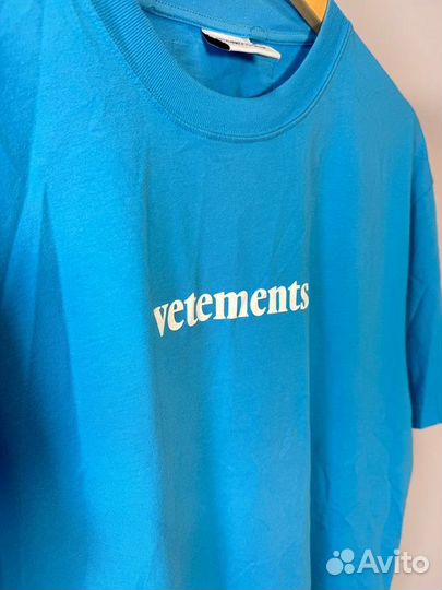 Футболка Vetements