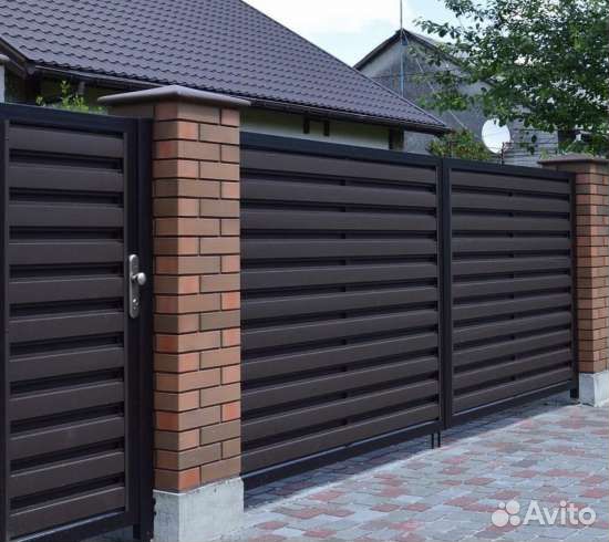 Современные металлические заборы Жалюзи