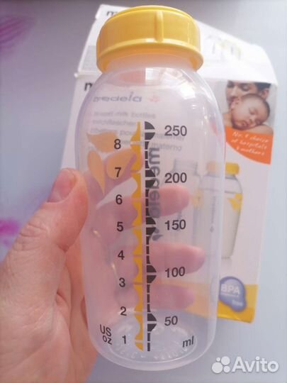 Бутылочка Medela новая
