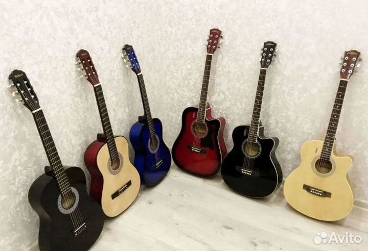 Акустические и классические гитары Belucci