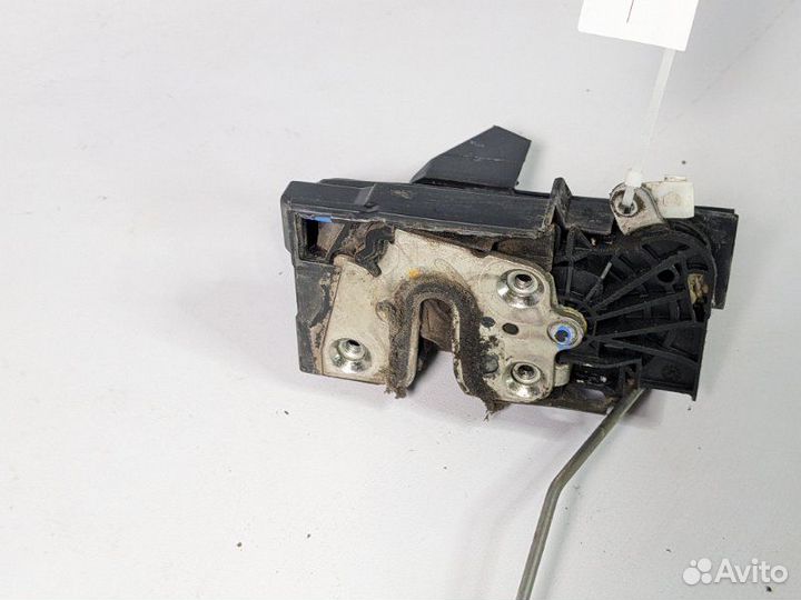 Замок двери задний правый Renault Logan 2 2018