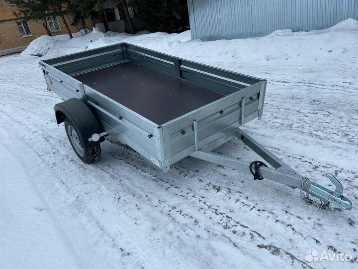 Прицеп легковой 2,56х1,3 без тента и колес