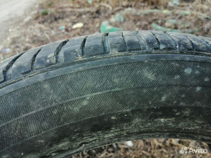 Advance AR220 245/50 R20