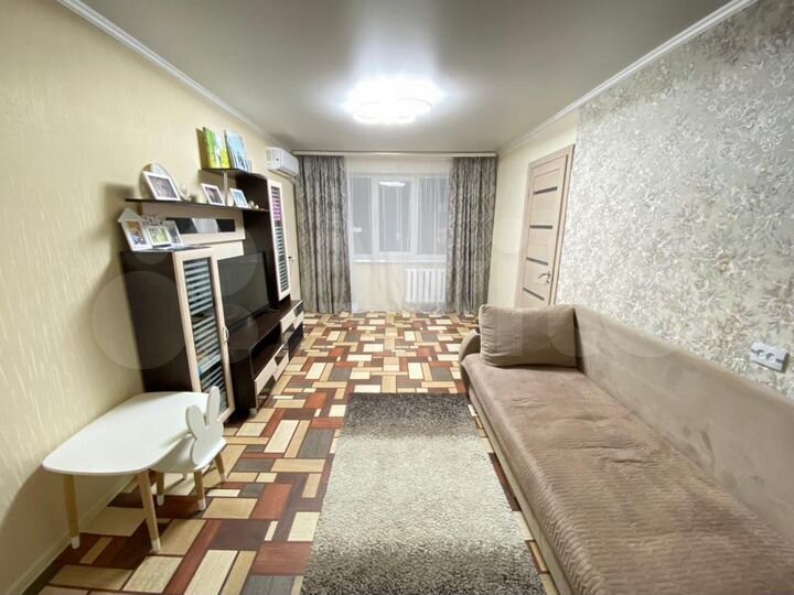 3-к. квартира, 56 м², 1/5 эт.