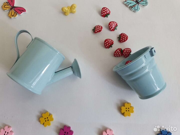 Лейка и ведерко декоративные и для игр