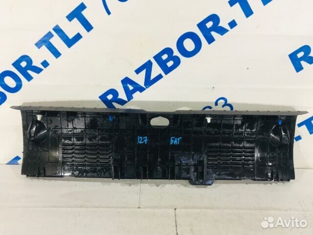 Обшивка задней панели багажника KIA RIO 4 1.4 мт с