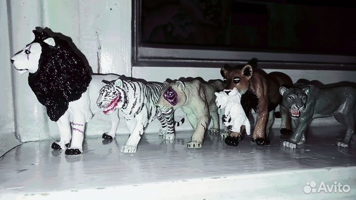 Фигурки Schleich