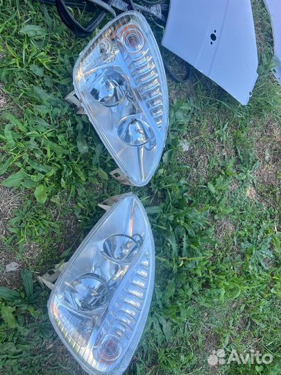 Фара на газель