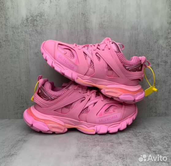 Balenciaga Track