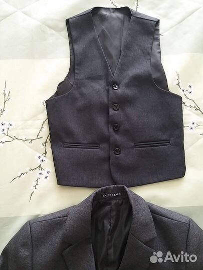 Пиджак + жилетка 140-146
