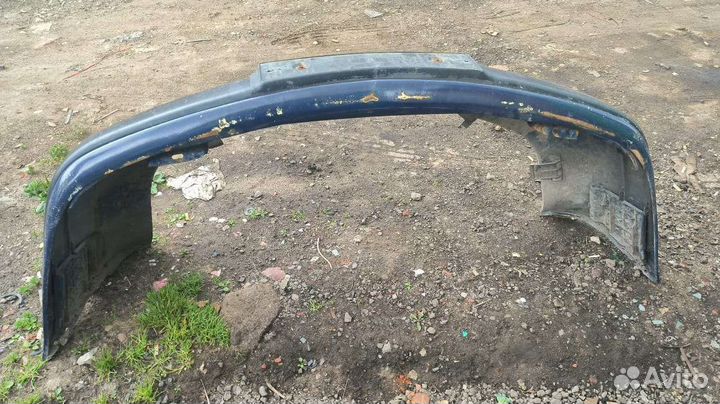 Передний бампер Audi 100 c4