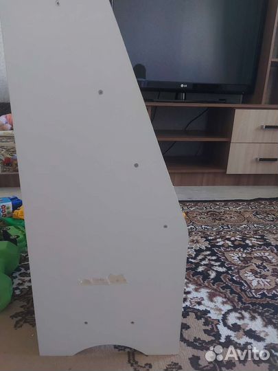 Полка для книг монтессори