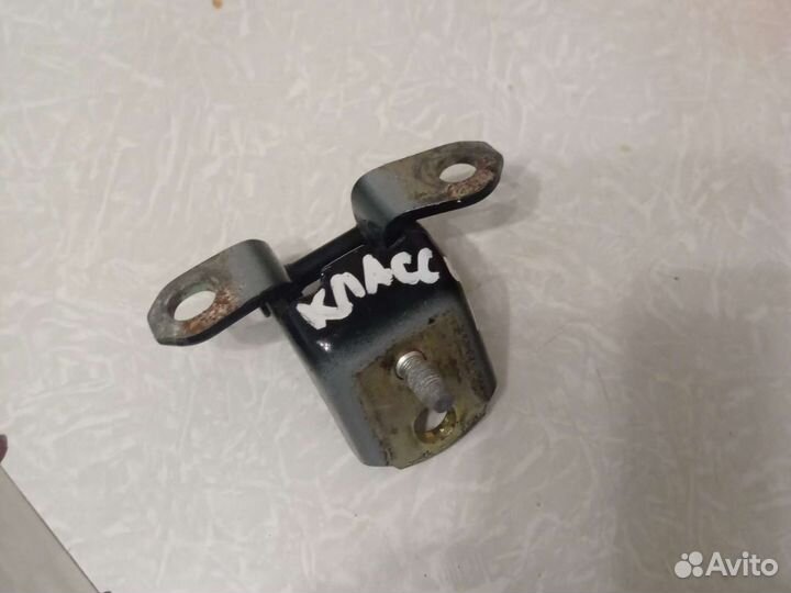 Верхняя петля двери ниссан альмера классик