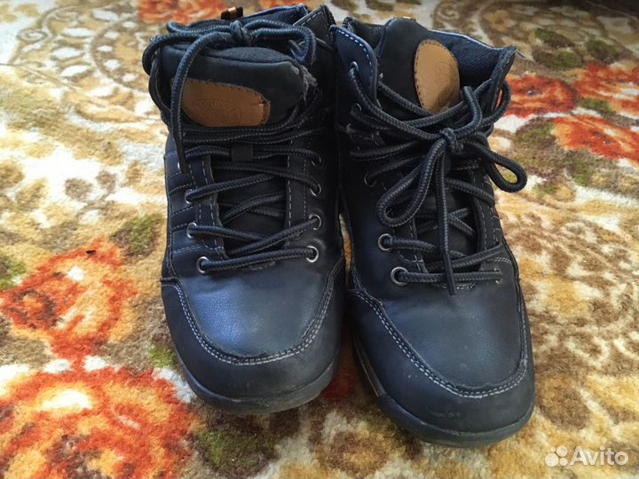 Детские ботинки