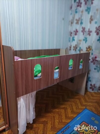 Двухъярусная кровать домик для детей бу