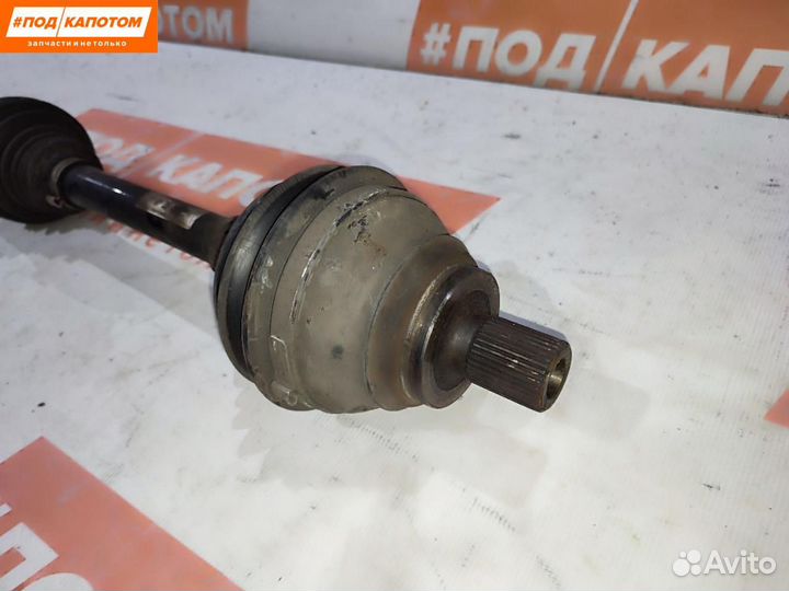 Привод перед. лев. Volkswagen Tiguan 2010