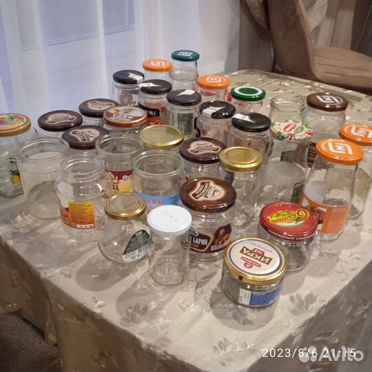 Банка стеклянная