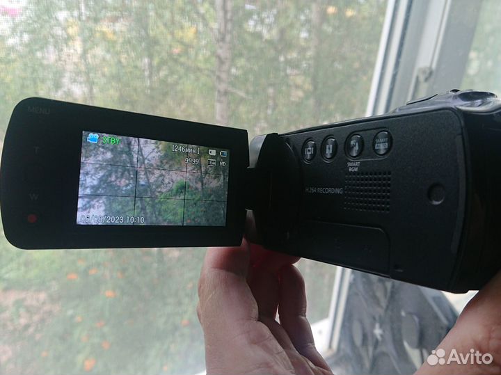 Видеокамера HD Samsung SMX-F70BP