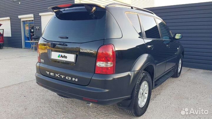 SsangYong Rexton 2.7 AT, 2007, 229 000 км