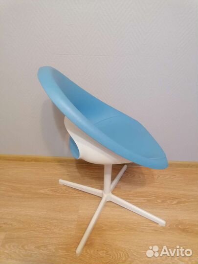 Стул Икеа рабочий. Доставка бесплатно