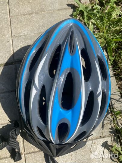 Шлемы разные. все по 300