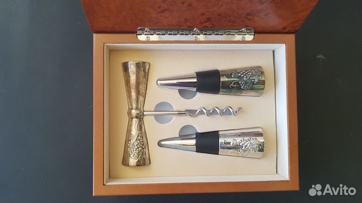 Подарочный набор для укупорки вина