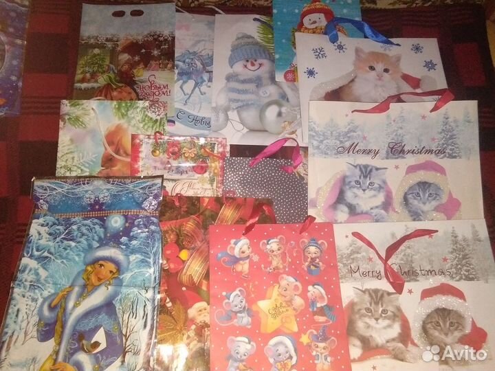 Подарочные пакеты