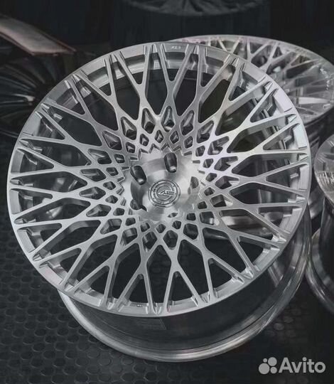 Кованые диски R22