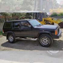 Jeep Cherokee 2.5 MT, 1991, 300 000 км, с пробегом, цена 450 000 руб.