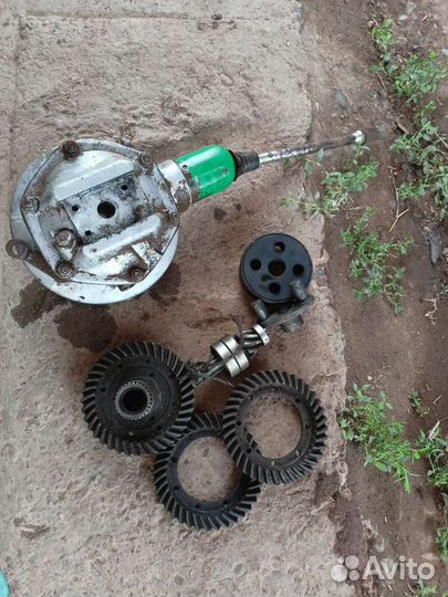 Продам редуктор