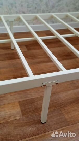 Кровать 90*200