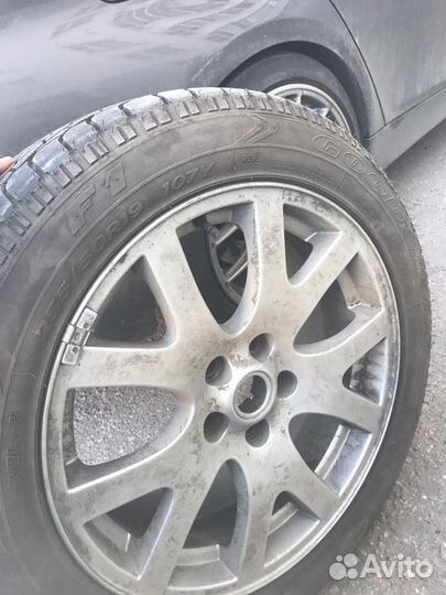 Goodyear Wrangler F1 WRL-2 255/50 R19 Range Rover