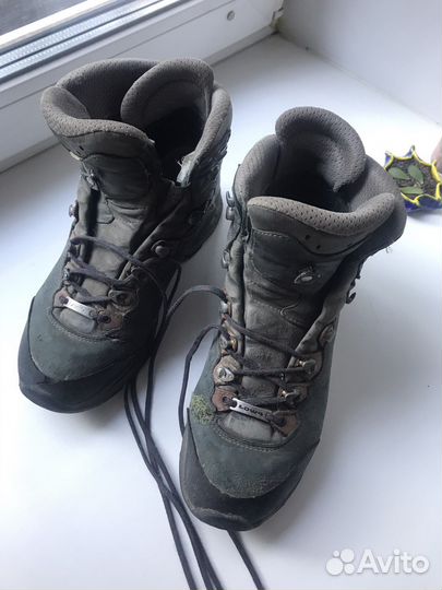 Трекинговые ботинки lowa, 26см