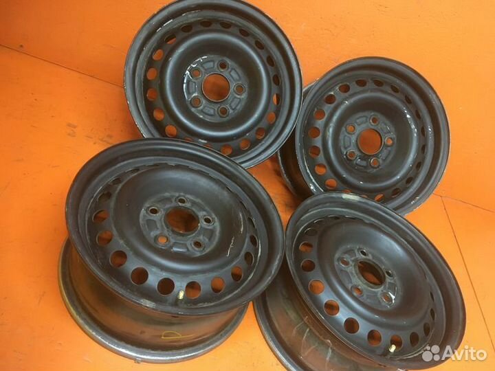 Диски Honda 15 диаметр 5х114,3, цо 64,1