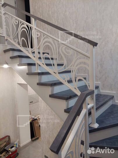 Перила, ограждения для лесниц