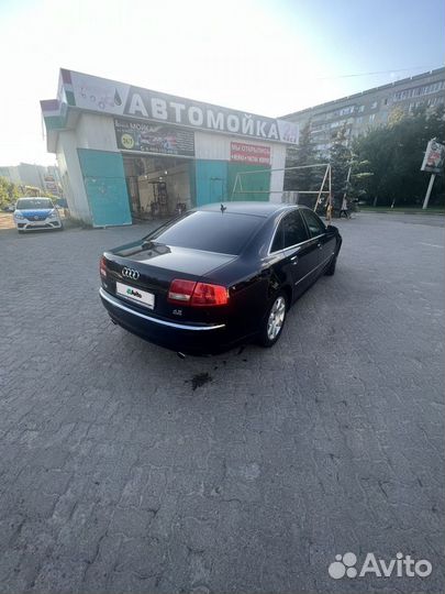 Audi A8, 2006