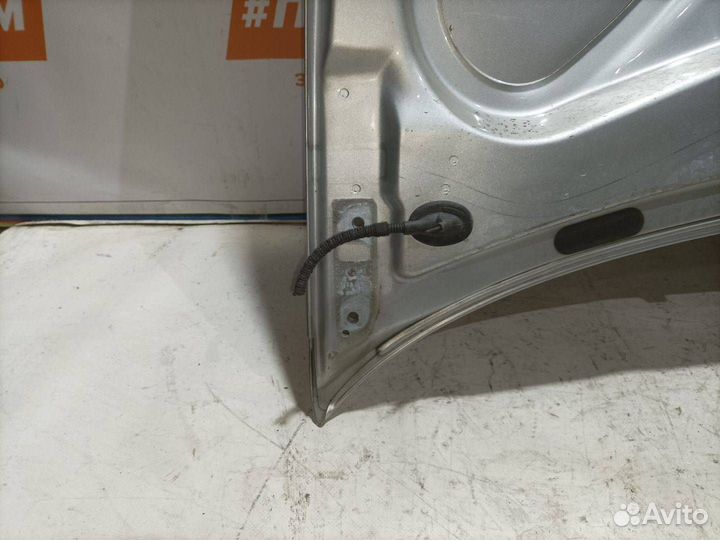 Капот Volkswagen Golf 4 (1997 - 2006)