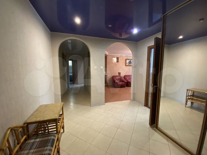 3-к. квартира, 85 м², 3/9 эт.