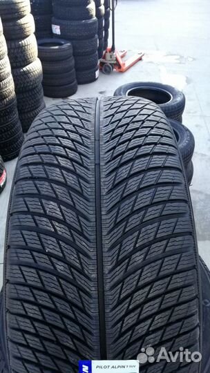 Michelin Pilot Alpin 5 245/40 R20 99W