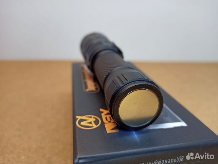 Ручной фонарь светодиодный