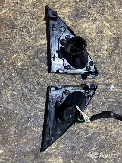 Крышка динамика в торпеде mercedes benz w202