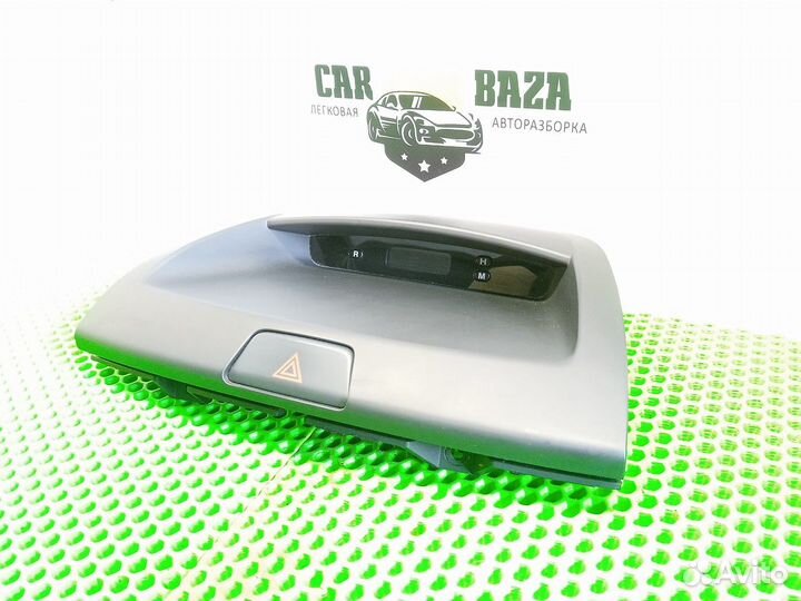 Кнопка аварийной сигнализации Kia Optima