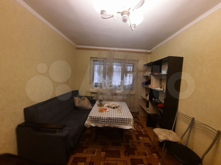 2-к. квартира, 54,3 м², 1/4 эт.