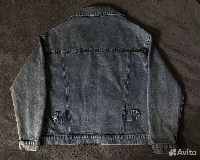 Джинсовая куртка