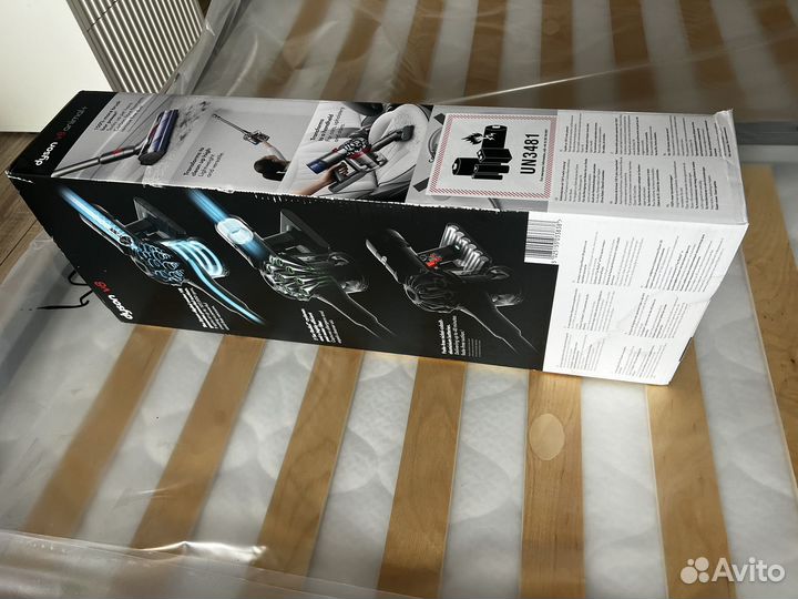 Коробка от Пылесоса Dyson