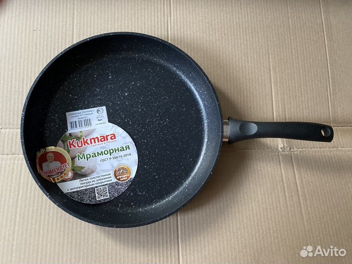 Сковорода Kukmara 30см