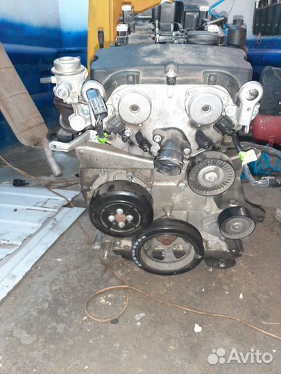 Головка двигателя,гбц м 271 мерседес