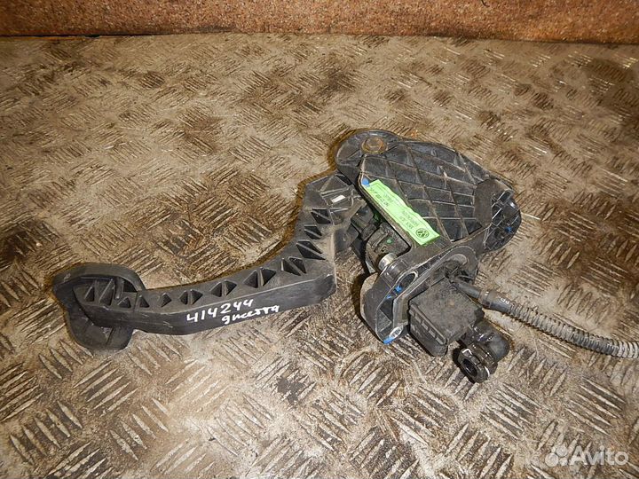 Педаль сцепления, Volkswagen (Фольксваген) -jetta