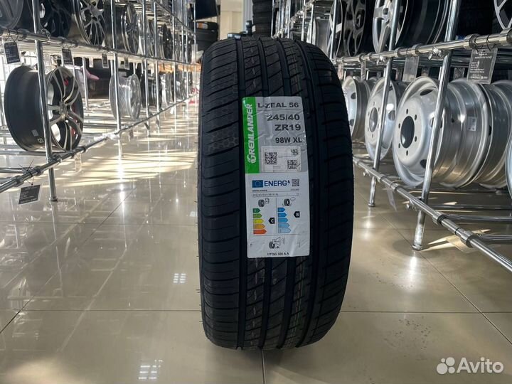 Grenlander L-Zeal56 245/40 R19 98W