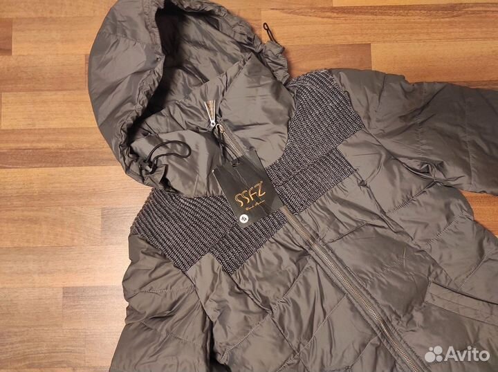 Куртка осень 46 размер новая